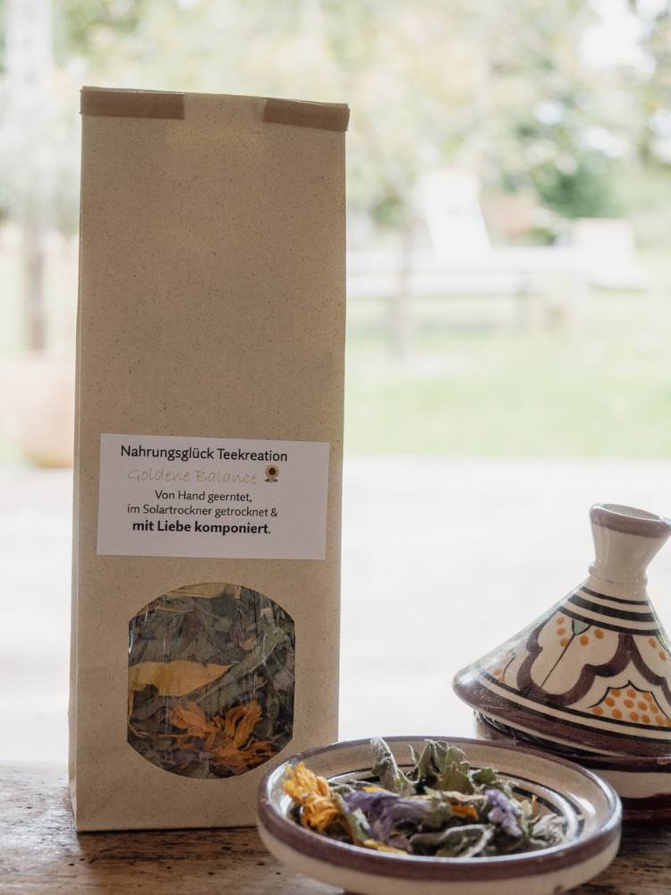 Goldene Balance Ayurveda Kraeutertee Nahrungsglück Tee